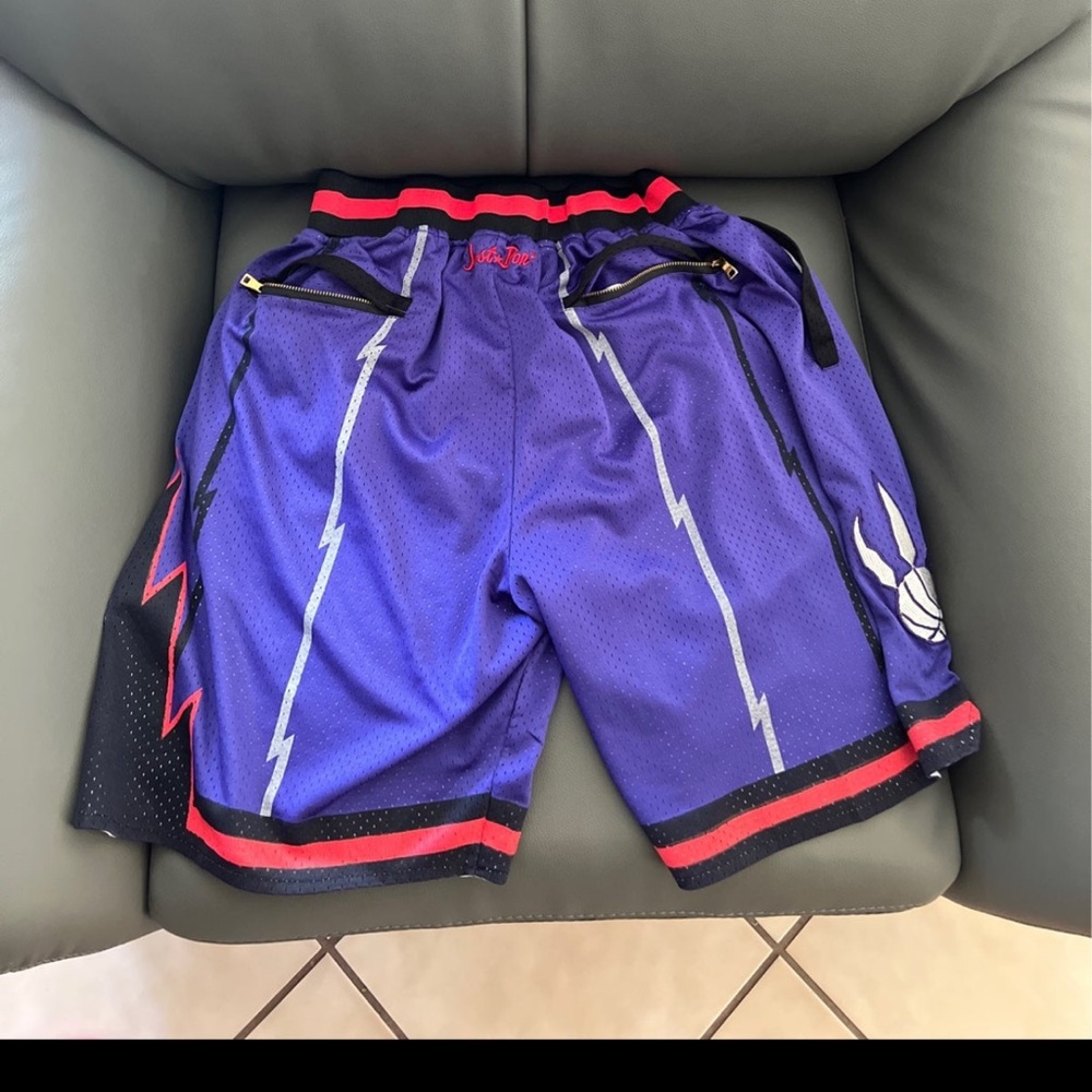 Toronto Raptors Shorts - Picture 2 of 2